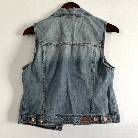Eighty Two Brand Women’s Denim Vest Medium - Picture 2 of 5